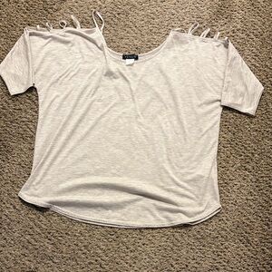 VENUS Light Gray Short Sleeve Top